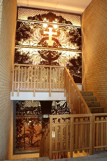 Sidste del af tårnkunst belyst bagfra